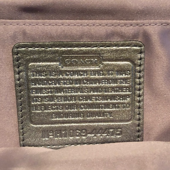 Coach NWT clutch - Picture 8 of 9